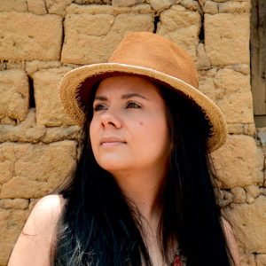 Handmade Natural Fiber Hat (Tamojo) Color Café Claro - Florentino y Llankay